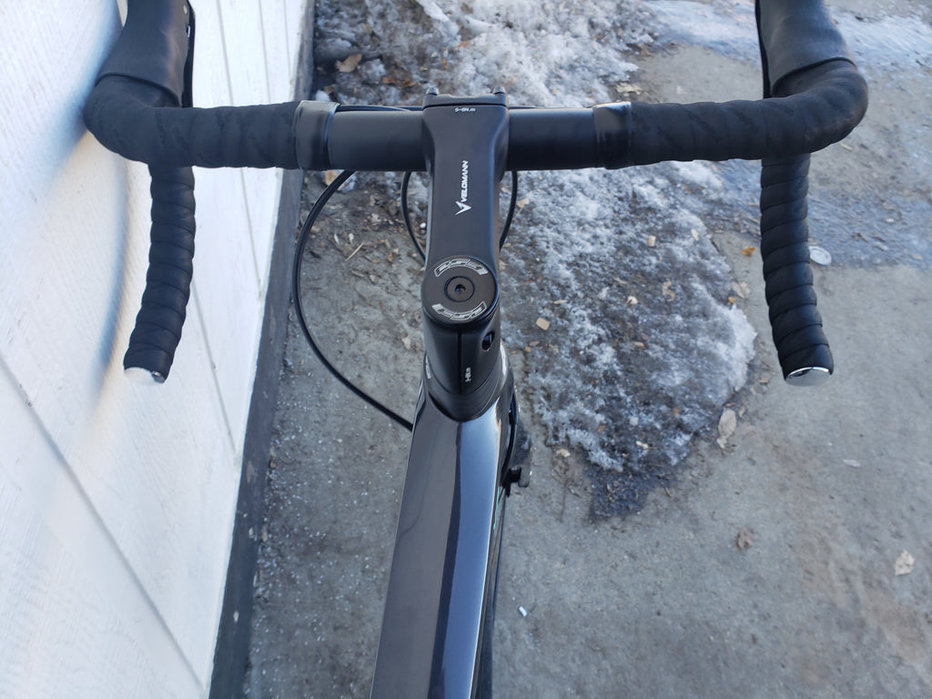 Bianchi Infinito XE Carbon Road Bike, 59cm