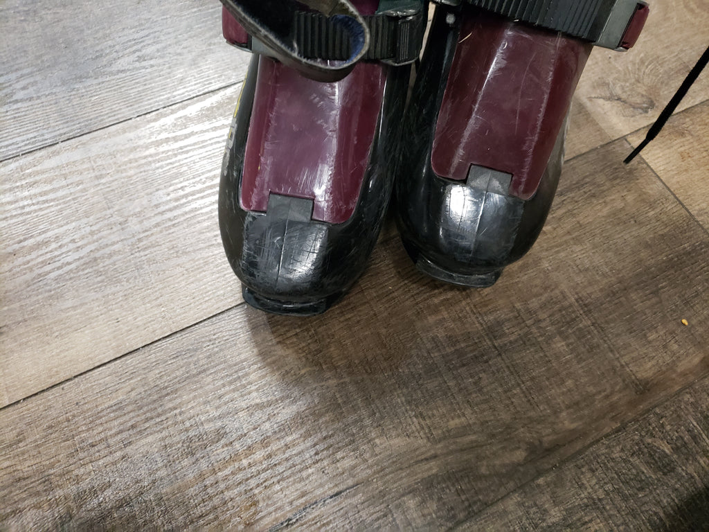 Vintage Aigner alpine carving snowboard boots 26 men 8 some damage