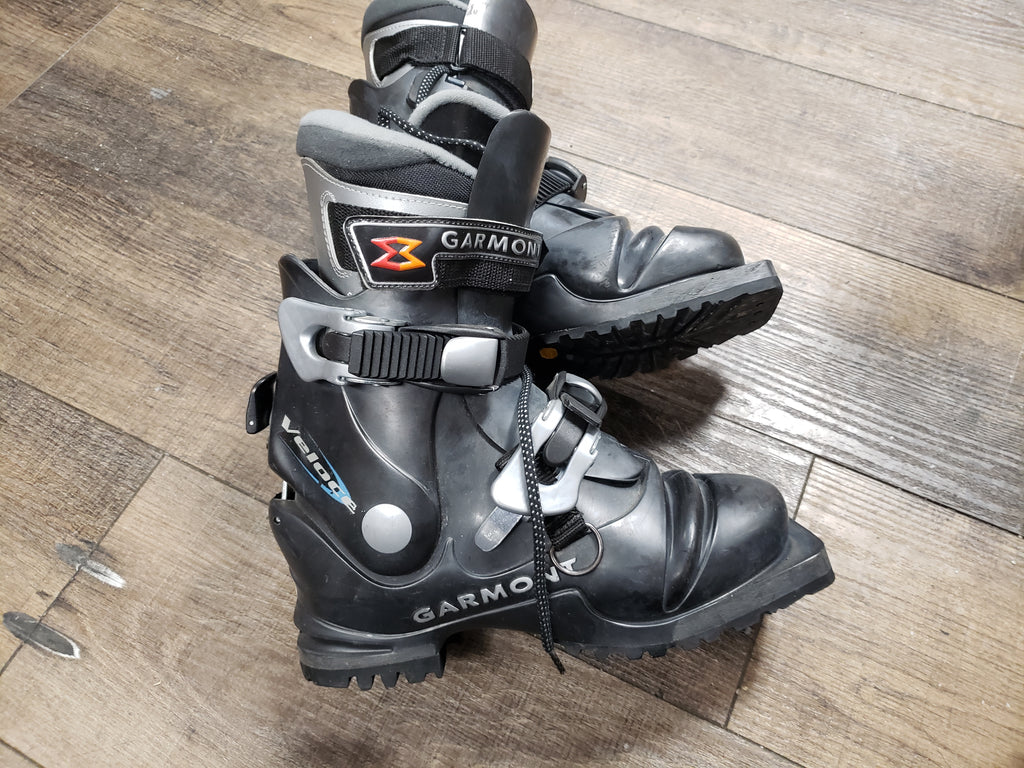 Garmont Veloce telemark ski boots mondo 23.0 women 6