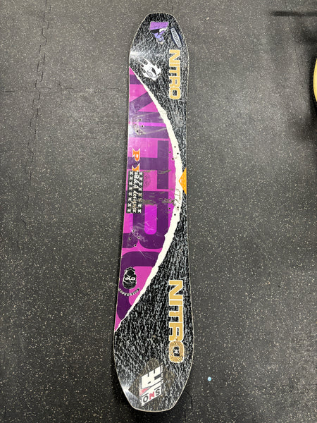 Nitro Pyro Old School Carving Snowboard, 161cm Nitro Pyro Old School Carving Snowboard, 161cm
