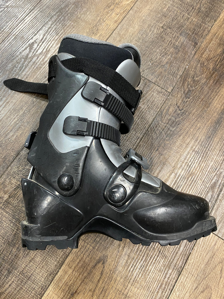Garmont GSM non tech AT ski boots 25.5 men 7.5 women 8.5