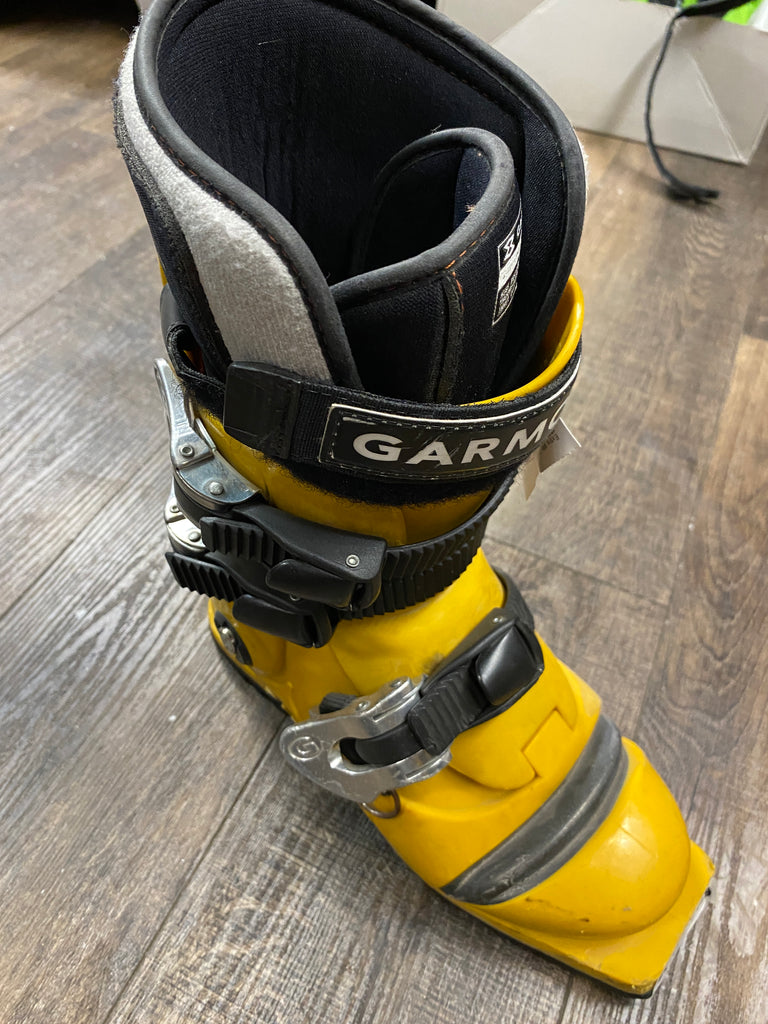 Garmont Super G telemark ski boots mondo 25.0 men 7 women 8