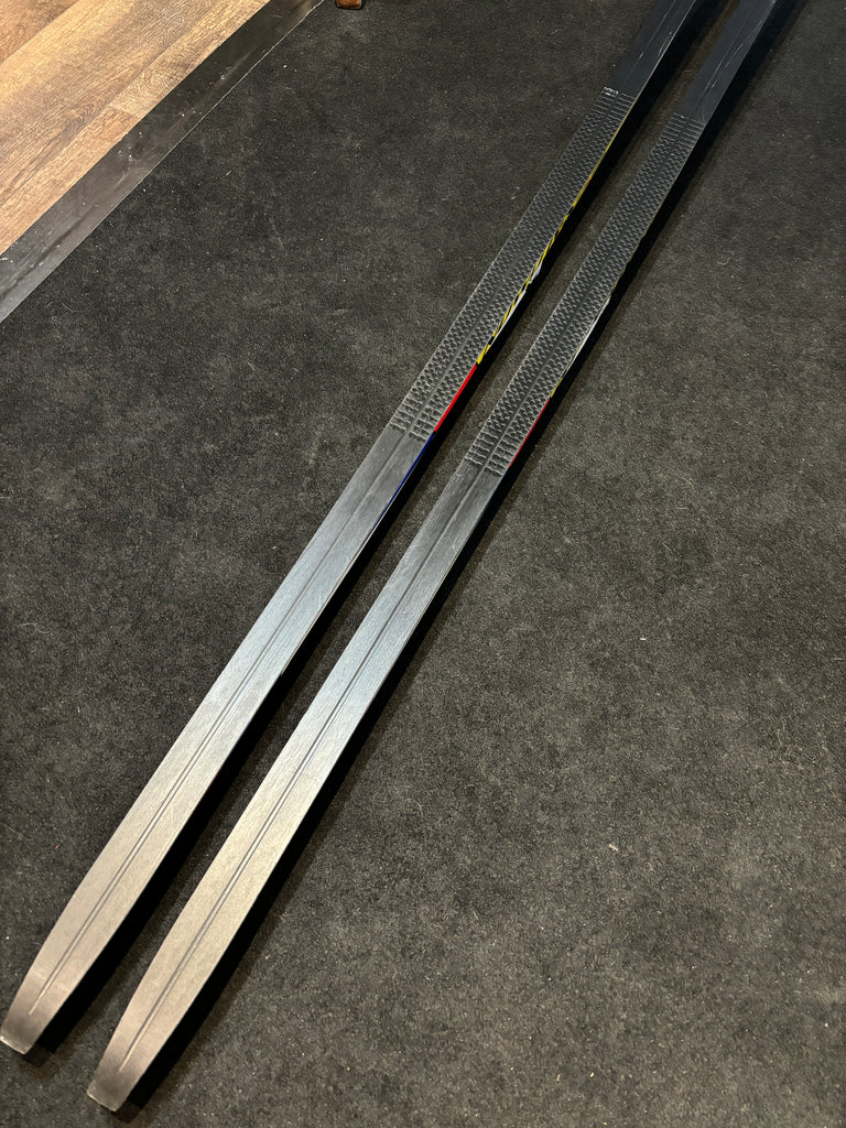 201cm Salomon Equipe 7 Classic XC Skis with SNS Pilot Bindings