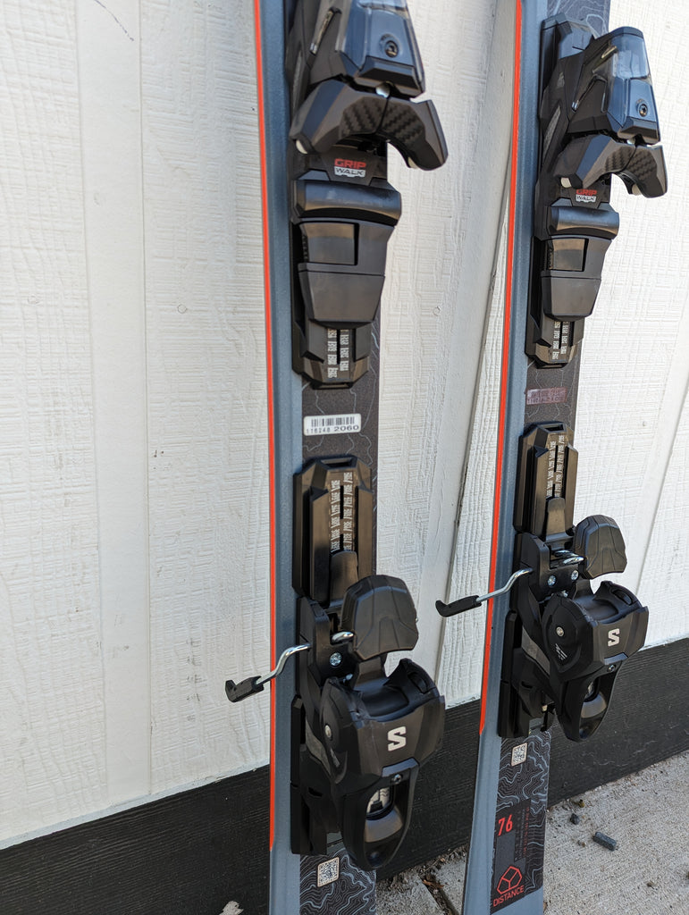 Salomon Distance 76 all mountain rocker skis with bindings, 140cm