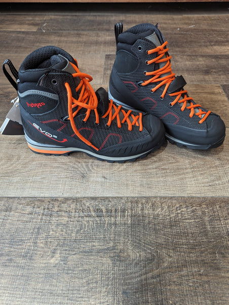 Evo 2025 climbing boots