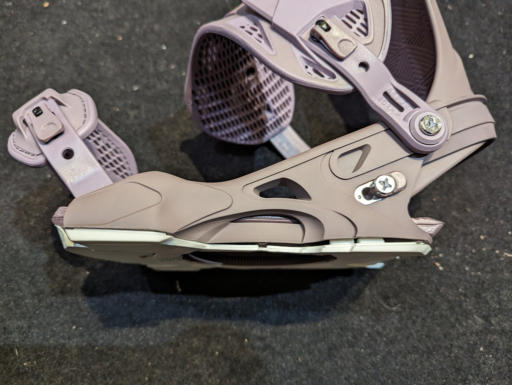 Arbor Sequoia Snowboard Bindings, Women S/M, Purple