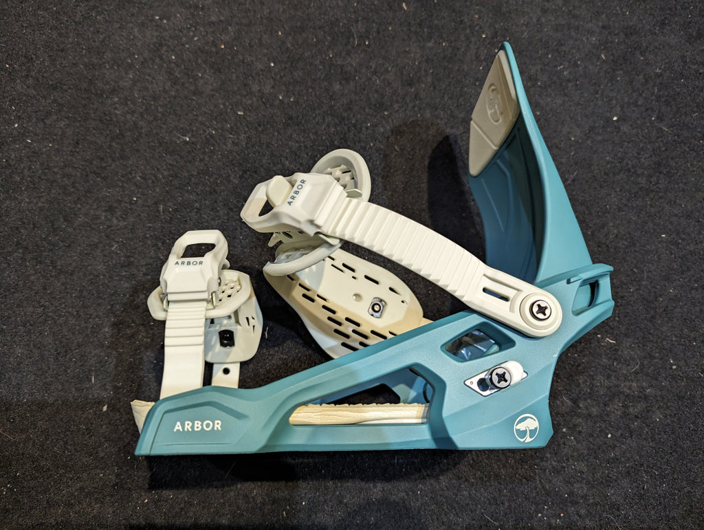 Arbor Acacia Snowboard Bindings, Women S/M, Turquoise