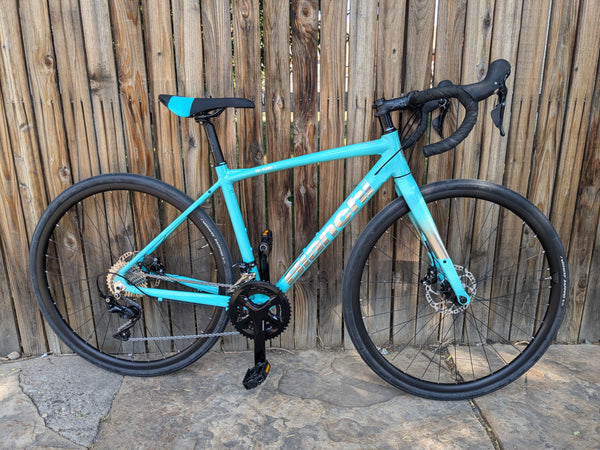 Bianchi Via Nirone Bicicleta Niña Bianchi Gravel Eléctrica