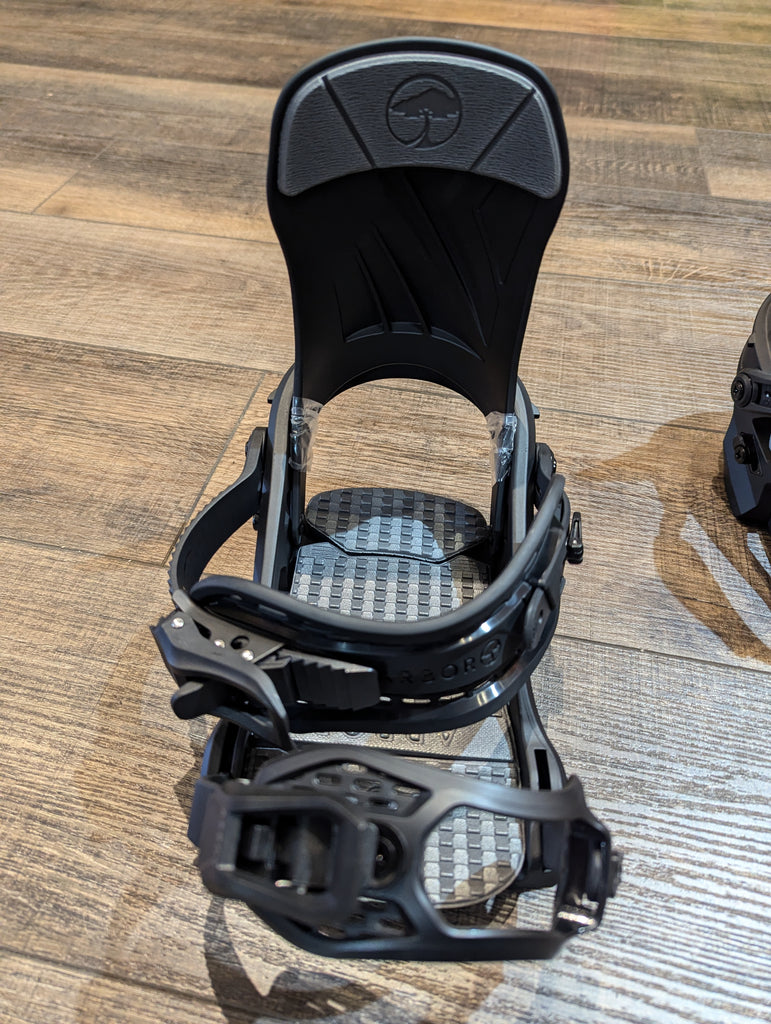 Arbor Acacia Snowboard Bindings, Women S/M, Black