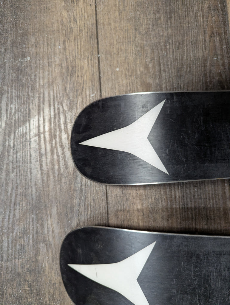 Atomic Redster GS skis, 138cm, with Atomic XTL 7.5 Bindings
