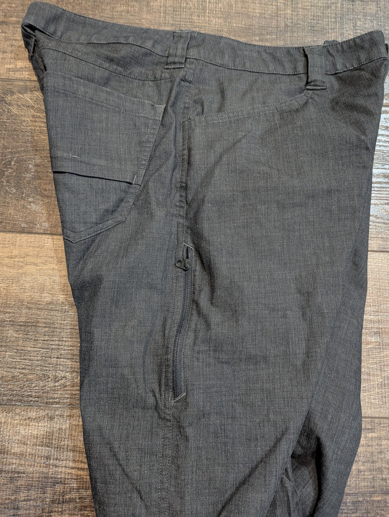 Arc'Teryx A2B Commuter Pants, Men, 34, Gray
