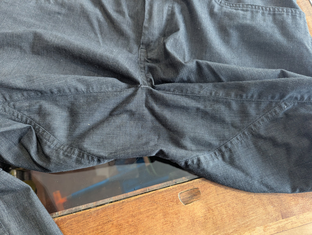 Arc'Teryx A2B Commuter Pants, Men, 34, Gray
