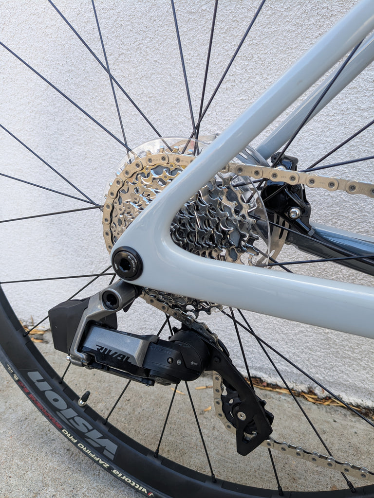 NEW 56cm Fuji Kasane 2.1 Carbon Road Bike, Sram Rival AXS Wireless 2x12