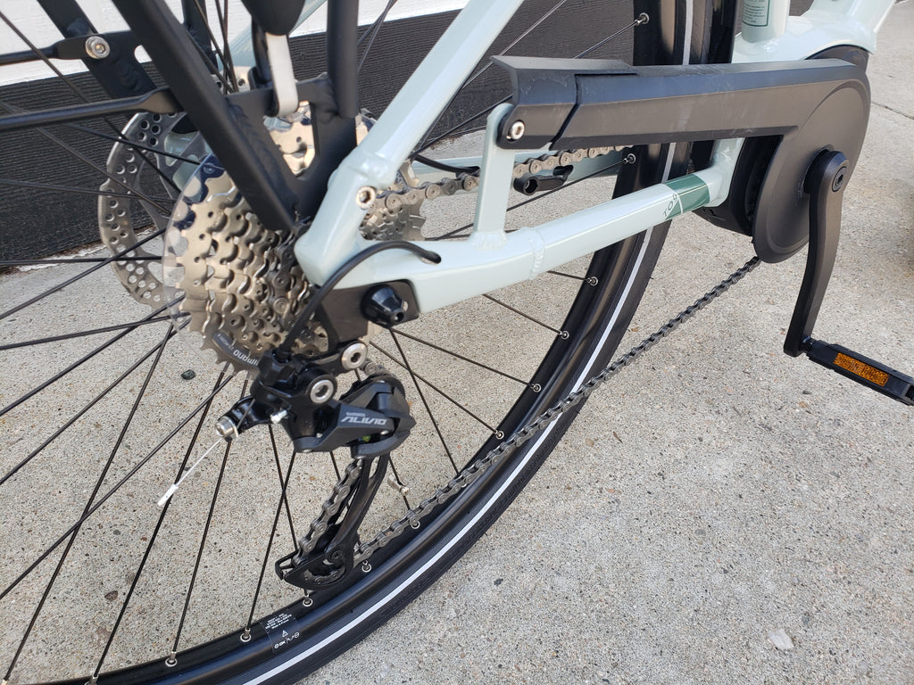 Gazelle Medeo T9 City E-Bike, Light Olive