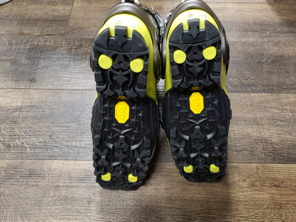 Dalbello Sherpa 2/8 Non-Tech AT Ski Boots, Mondo 26.5 Men's 8.5