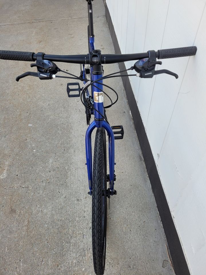 Marin Fairfax 1 Hybrid/Commuter Bike, Blue