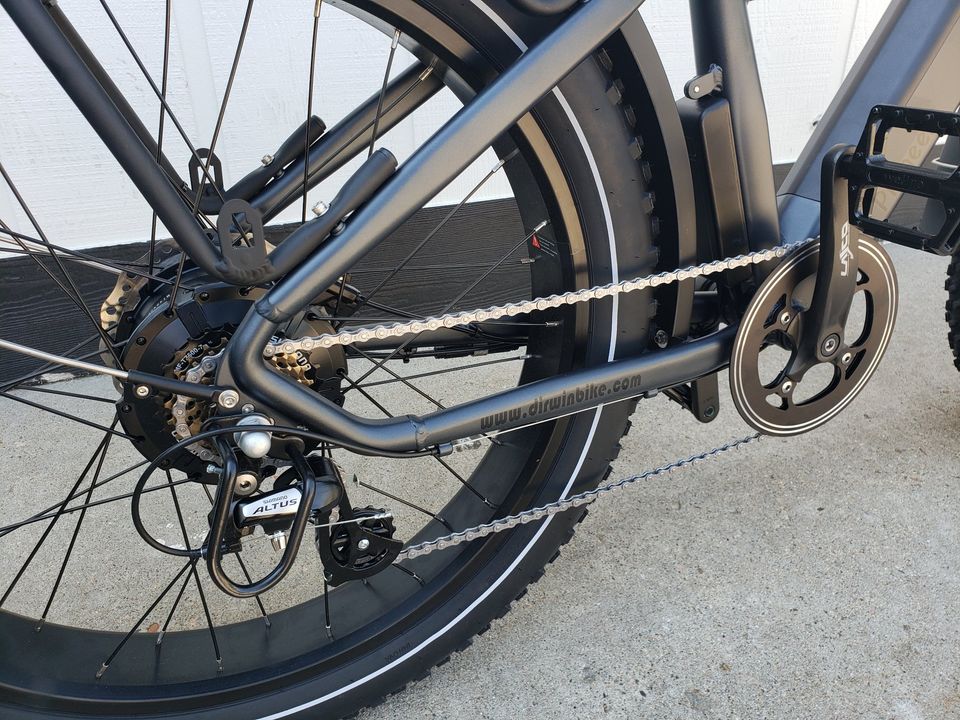 Dirwin Pioneer Fat-Tire E-Bike, Step-Thru, Black