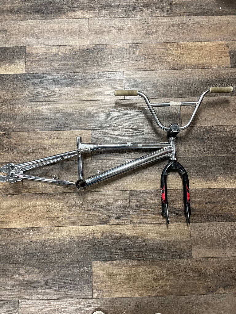 Vintage 2002 Haro Cozmo BMX Bike