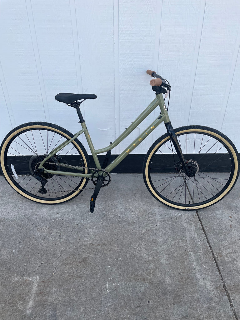 Marin Kentfield 2 Step Thru Hybrid Bike, Green