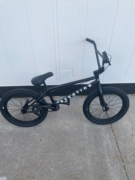 Cult Devotion 20 BMX Bike The Extra Mile Outdoor Gear Bike