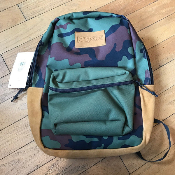 Jansport Super Suede Camo backpack/ daypack – The Extra Mile Outdoor Gear & Bike Jansport Super Suede Camo backpack/ daypack – The Extra Mile Outdoor Gear & Bike