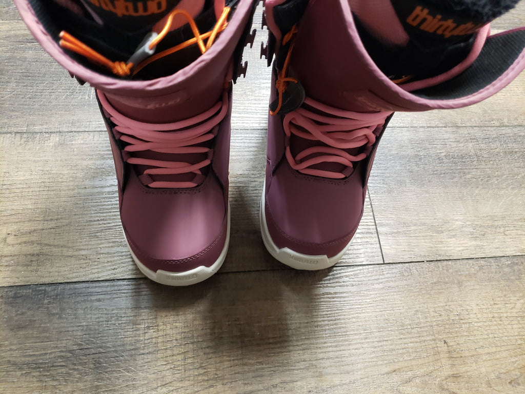 Thirty Two Lashed fall 2019 snowboard boots women 6.5 magenta