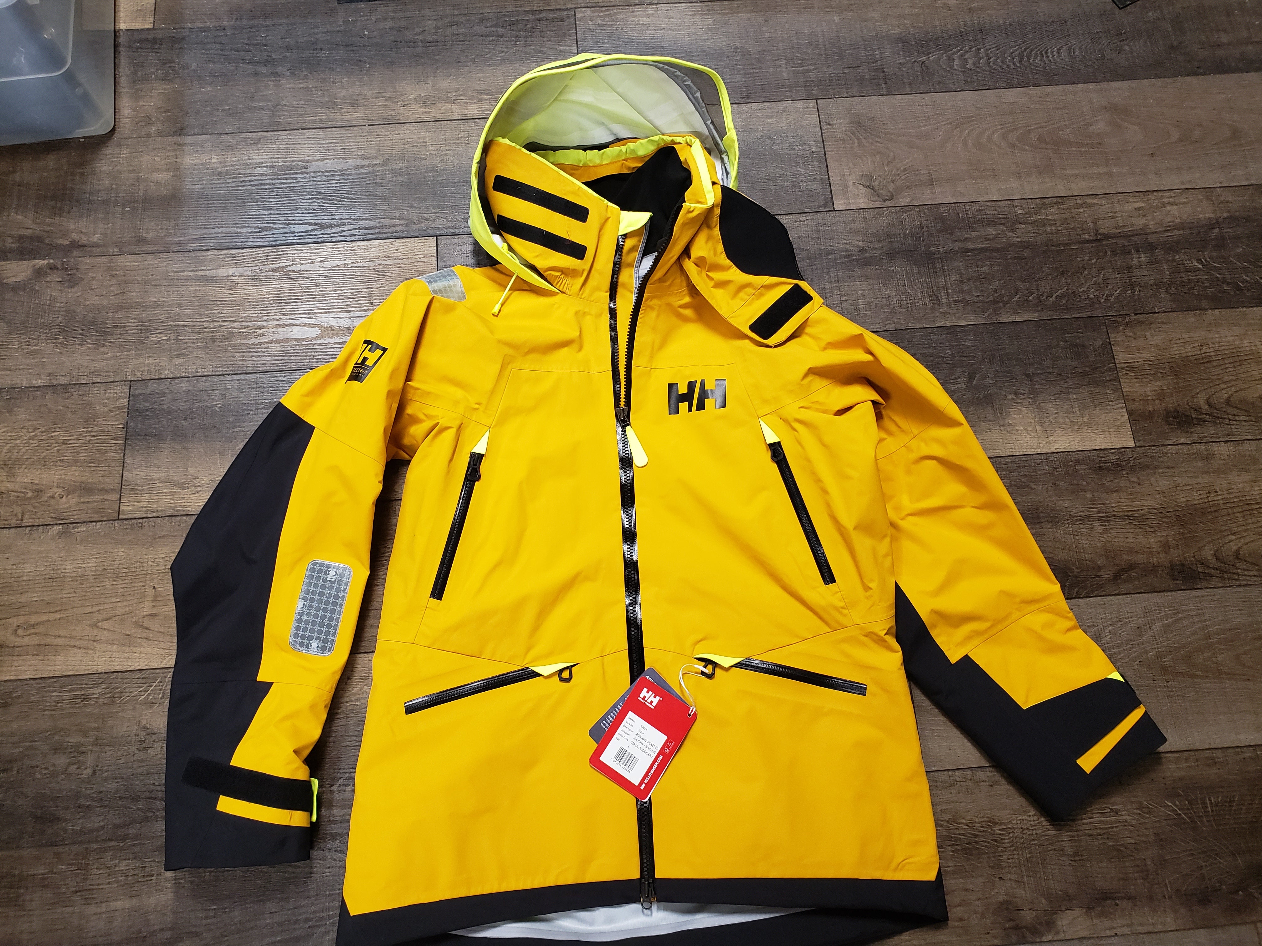 Helly Hansen Aegir Race Jacket 2.0 sailing waterproof men