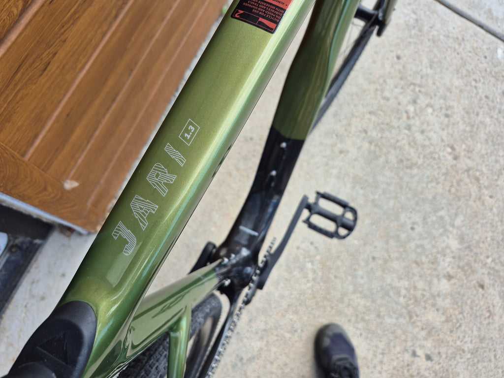fuji jari 1.3 gravel bike NEW 56cm Fuji Jari Carbon 1.3 Carbon Gravel Bike, 1x11 GRX – The Extra Mile Outdoor Gear & Bike