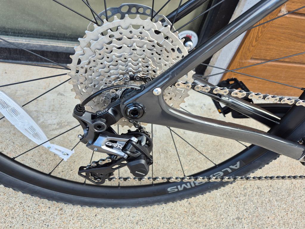 fuji jari carbon 1.3 gravel bike NEW 56cm Fuji Jari Carbon 1.3 Carbon Gravel Bike, 1x11 GRX – The Extra Mile Outdoor Gear & Bike