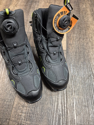 Whitewoods 802 MOZ NNN XC Ski Boots Dial Lacing