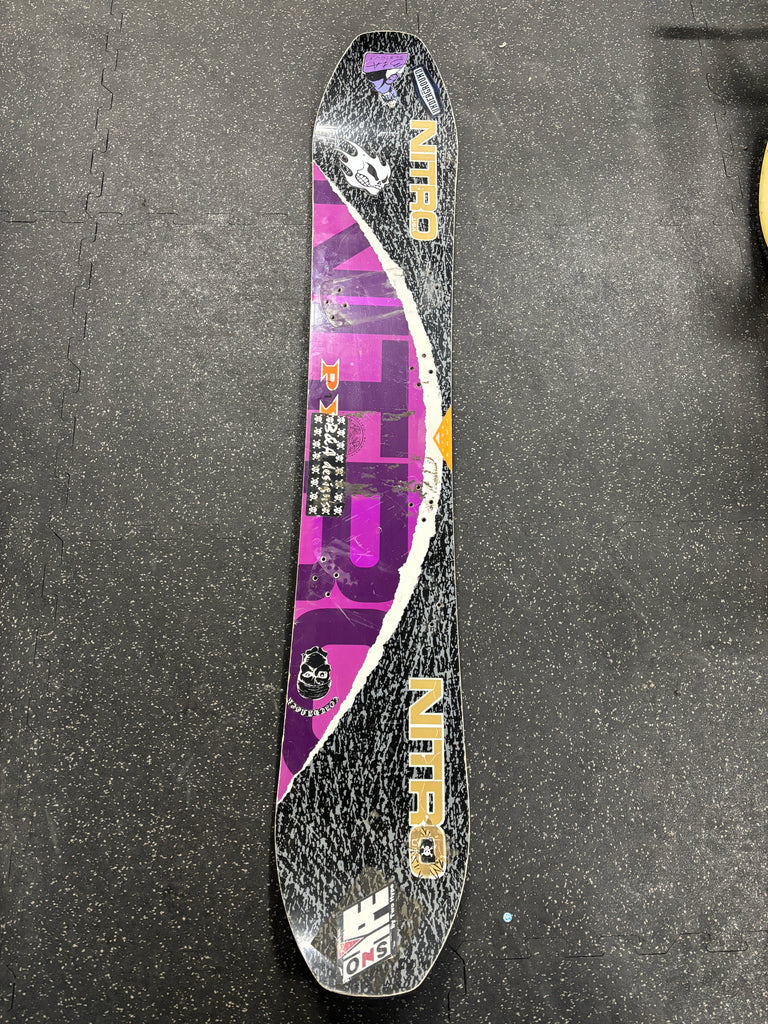 Nitro Pyro Old School Carving Snowboard, 161cm Nitro Pyro Old School Carving Snowboard, 161cm