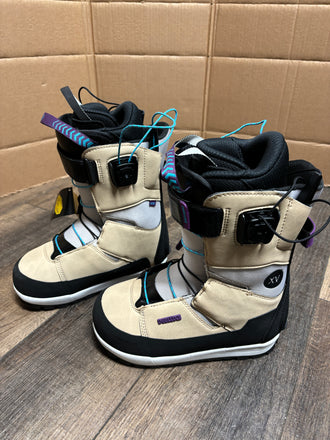 Deeluxe Spark XV PF Snowboard Boots Women 5.5 Mondo 23.0