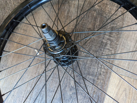 Cult Crew Freecoaster V2 BMX Rear Wheel 20", 14mm axle, RHD