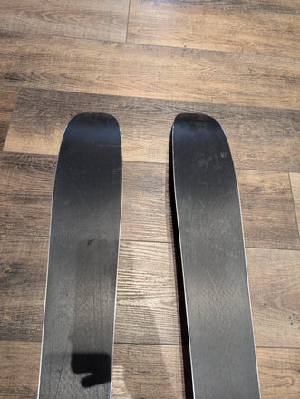 Salomon QST 85 skis all mountain rocker Grip Walk bindings, 169cm