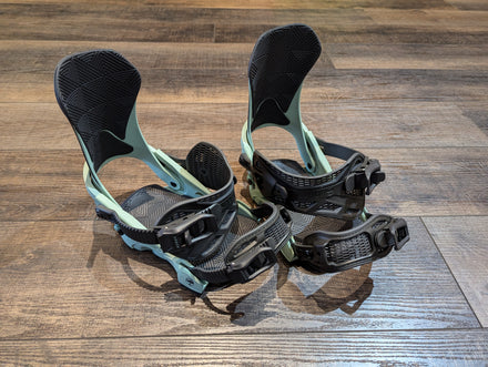 Arbor Sequoia Snowboard Bindings, Women S/M, Mint