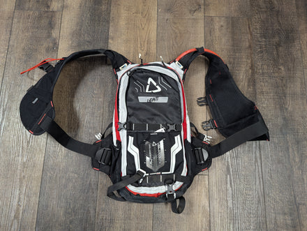 Leatt Mission Hydration Backpack, Mountain Biking