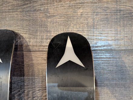 Atomic Redster G9 skis, 145cm, with Atomic Colt 10 Bindings