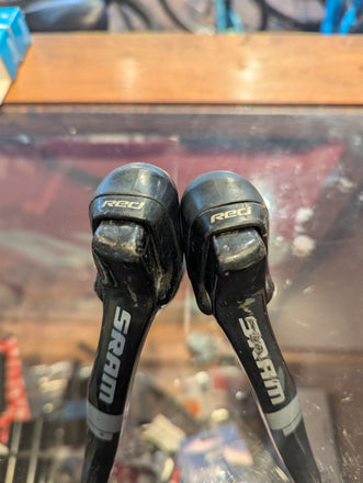 Sram Red DoubleTap Road Bike Shifter Brake Levers, Cable Brakes, 2x10, Carbon (2)