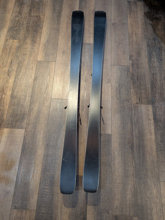 Salomon Stance 80 all mountain rocker skis with bindings, 177cm, Grip Walk