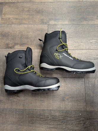 Fischer BCX Tour NNN BC Cross Country Ski Boots EU 44