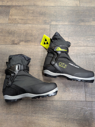 Fischer OTX Adventure NNN BC Cross Country Ski Boots EU 44