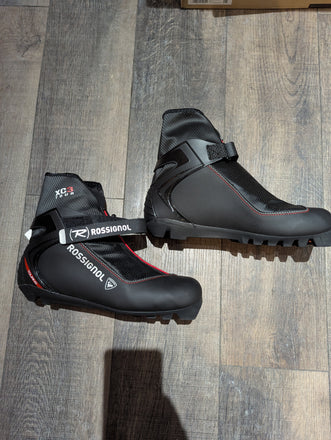 Rossignol XC-3 NNN Cross Country Ski Boots EU 43