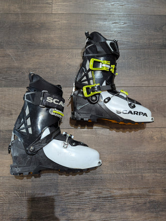Scarpa Maestrale RS AT Backcountry Ski Boots, Men's Mondo 28