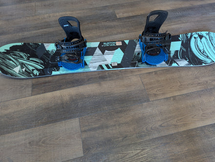 Burton LTR Snowboard w/ Bindings, 144cm