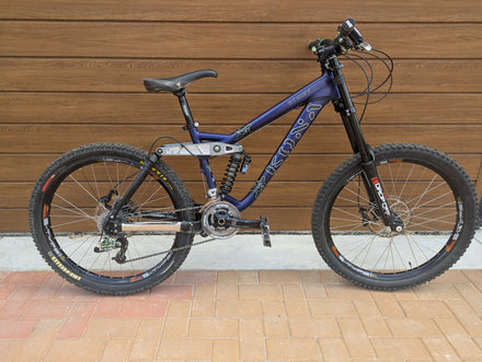 Kona Stinky Full Suspension Downhill Mountain Bike, Large, 26"