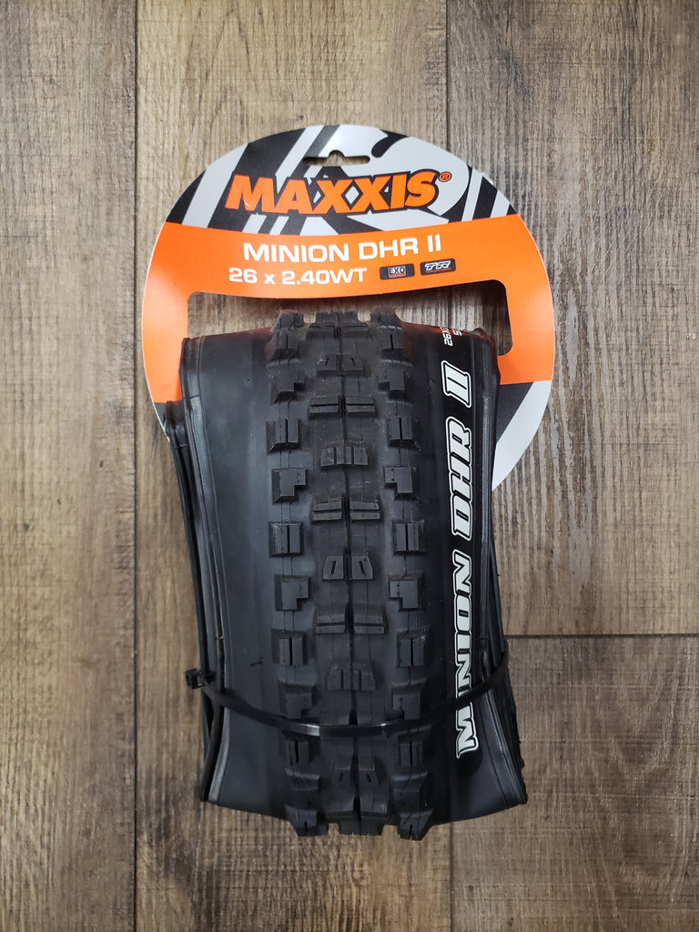 Maxxis Minion DHR II MTB Tire, 26 x 2.4 WT