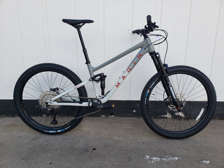 Marin Rift Zone 27.5" 2 Full Suspension Mountain Bike, White/Gray, Medium