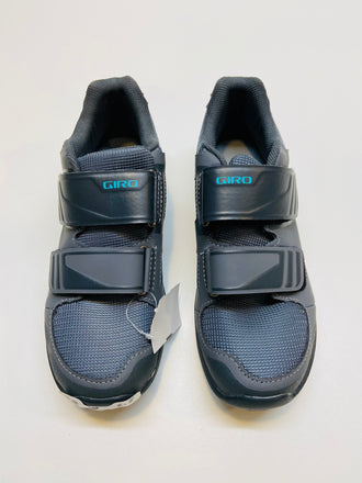 Giro MTB Cycling shoes SPD style womens 6.5