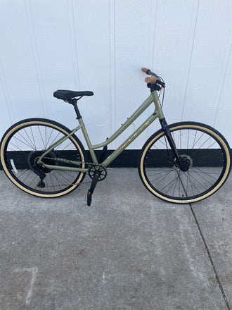 Marin Kentfield 2 Step Thru Hybrid Bike, Green