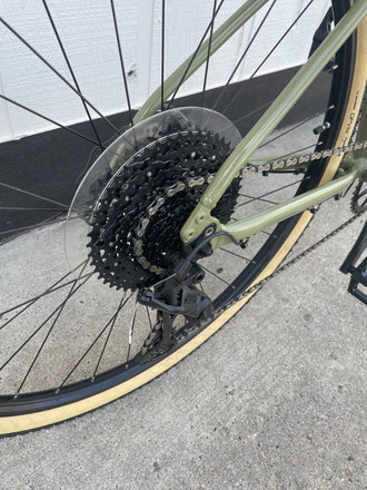 Marin Kentfield 2 Step Thru Hybrid Bike, Green